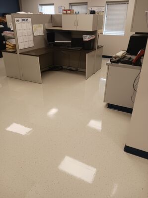 Floor Stripping And Waxing Services in Seymour, IN (6)