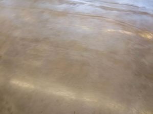 Before & After Floor Stripping & Waxing in Colombus, IN (3)