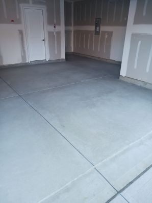 Concrete Floor Sealing in Columbus, IN (3)