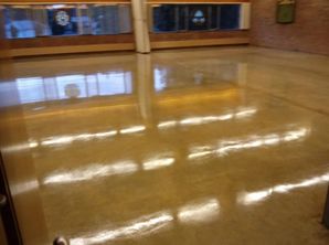 Before & After Floor Stripping & Waxing in Colombus, IN (2)